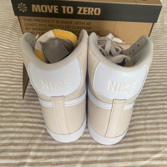NWT Nike Blazer Mid 77 Next Nature Light Orewood Brown Women's 9 - Picture 5 of 7